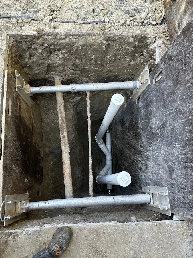 Experienced plumber completing Gas Line Repair work in East Riverdale